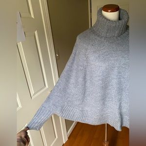 NWT MICHAEL Michael Kors Turtleneck Poncho Sweater Gray Size L